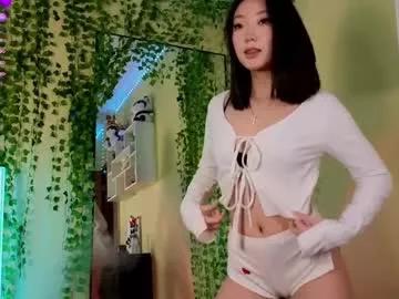 bestshygirl model from Chaturbate