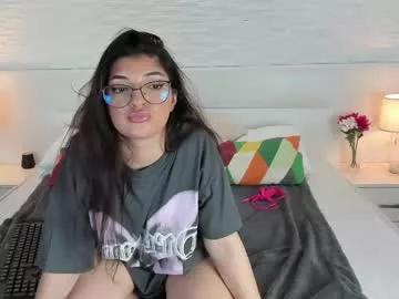 ezrabelle on Chaturbate