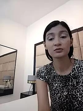 AlisaAstor from StripChat is Freechat