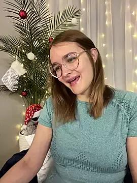 Cute_Karina from StripChat is Freechat