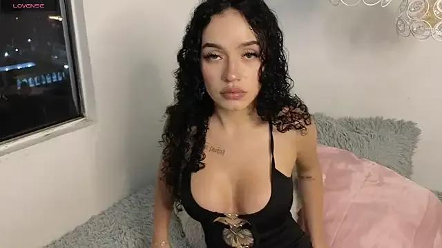 julietaa_cooper7 from StripChat is Freechat