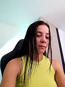 miaeyes from StripChat is Freechat